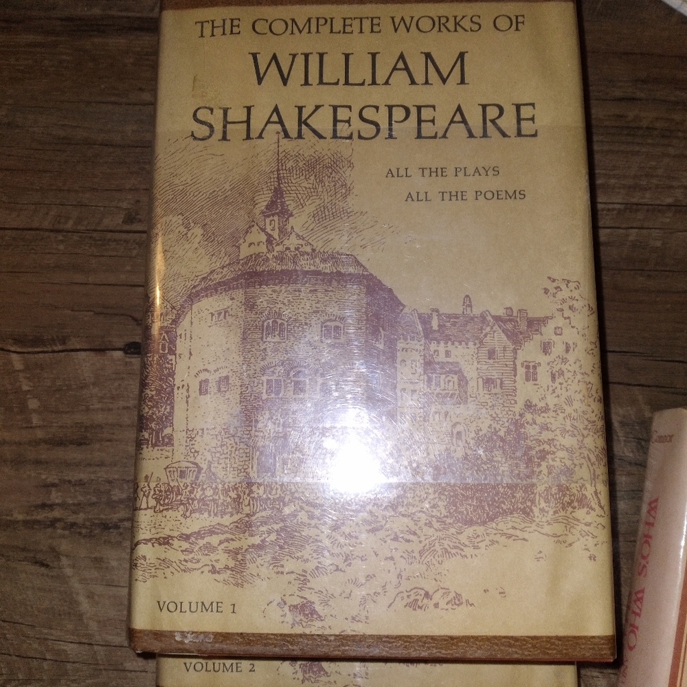 The Complete Works of William Shakespeare in two volumes GUC